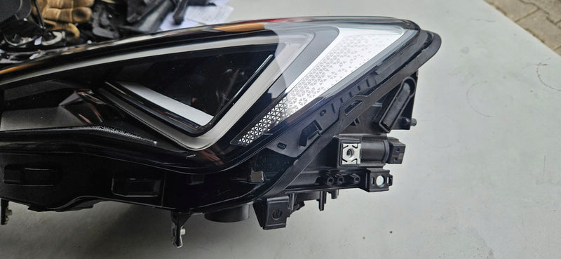 Le FULL LED Seat Leon 4 5FB941007G 2023r DEMONTAŻ