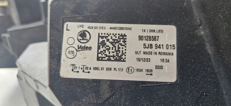 5JB941015 LE xenon LED Skoda Rapid lift 2023r puszka