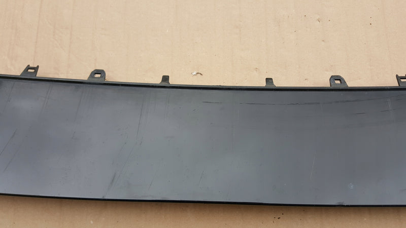 Spoiler dokładka zderzaka przedniego AUDI A4 (B9) 8W0807717B demontaż
