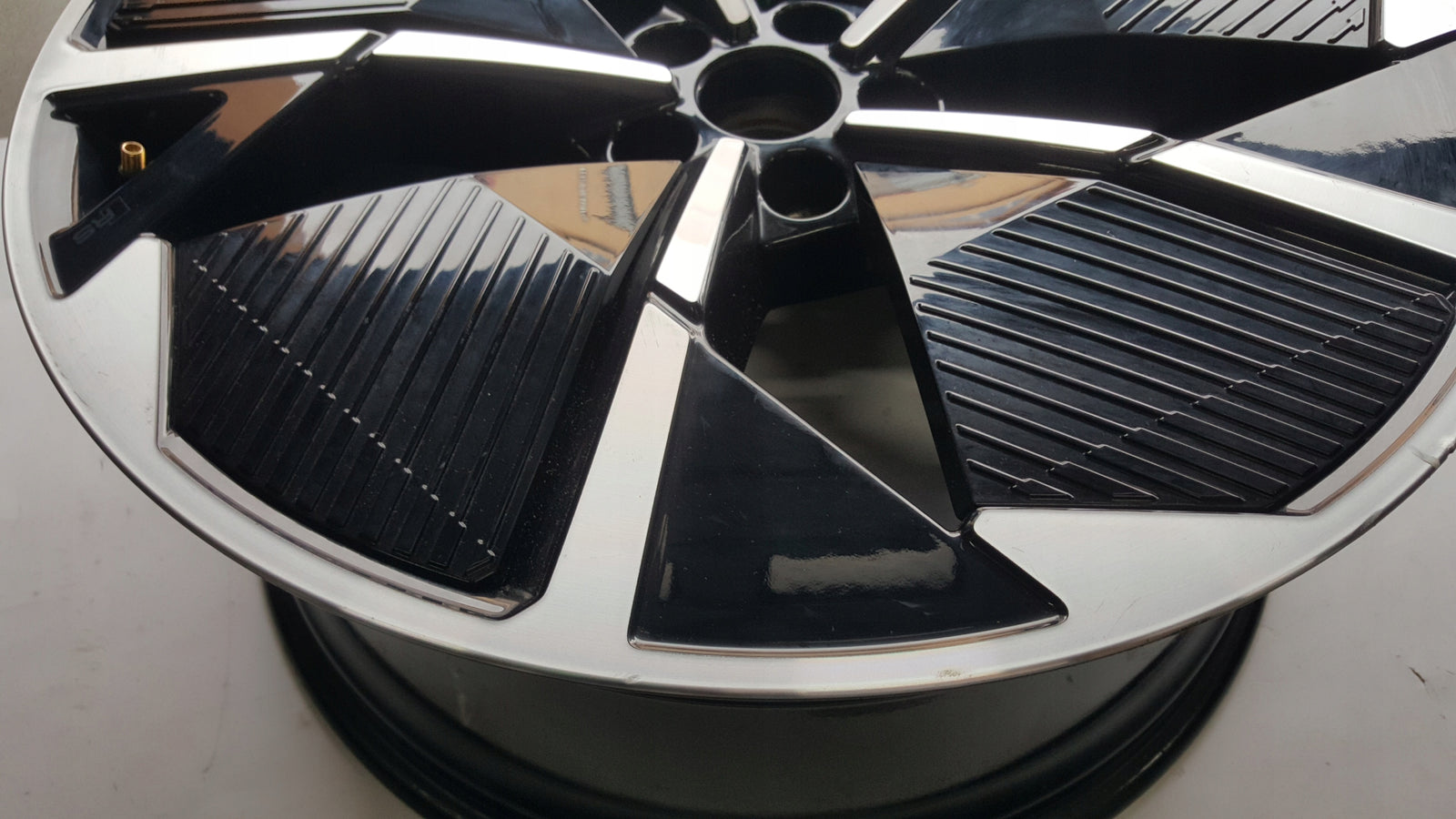 0767fa3074b7654c14af077d0433c4f9