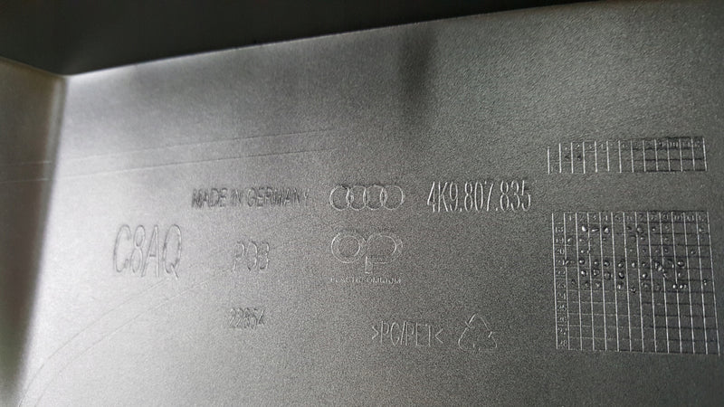 NOWA ORYGINALNA dokładka zderzaka tylnego AUDI A6 (C8) ALLROAD 4K9807835