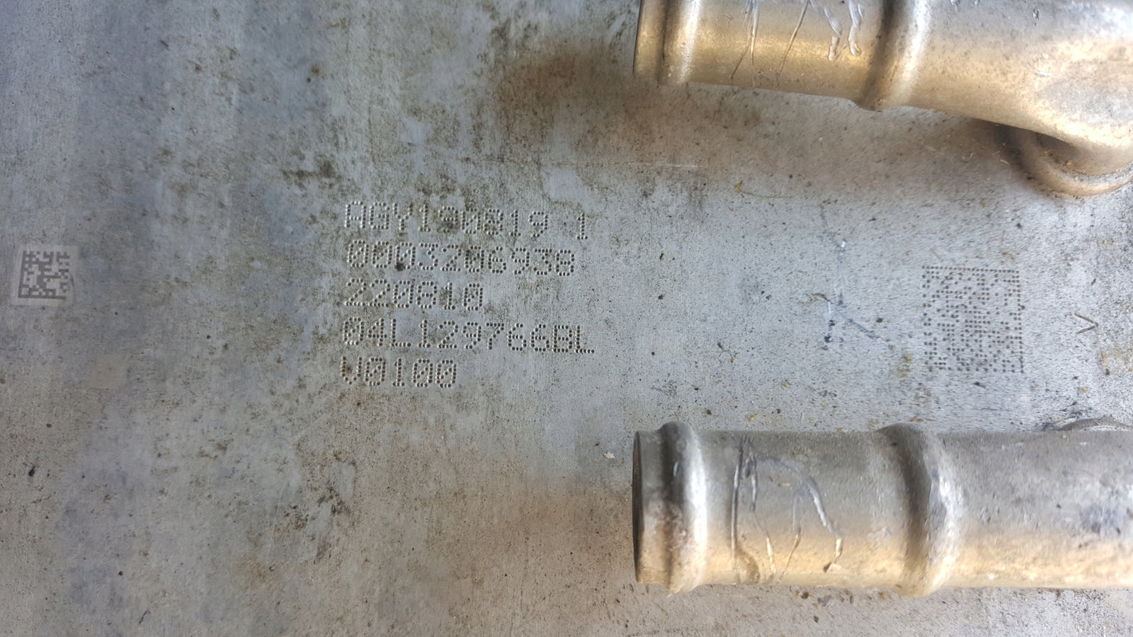 Kolektor ssący VW AUDI SKODA 2.0 TDI 04L129766BL