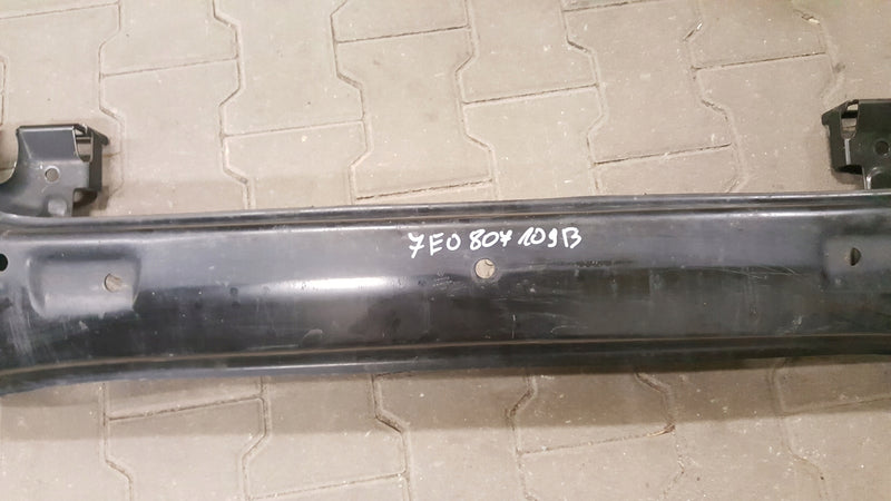VW T5 LIFT, T6 BELKA W ZDERZAK PRZÓD 7E0807109B