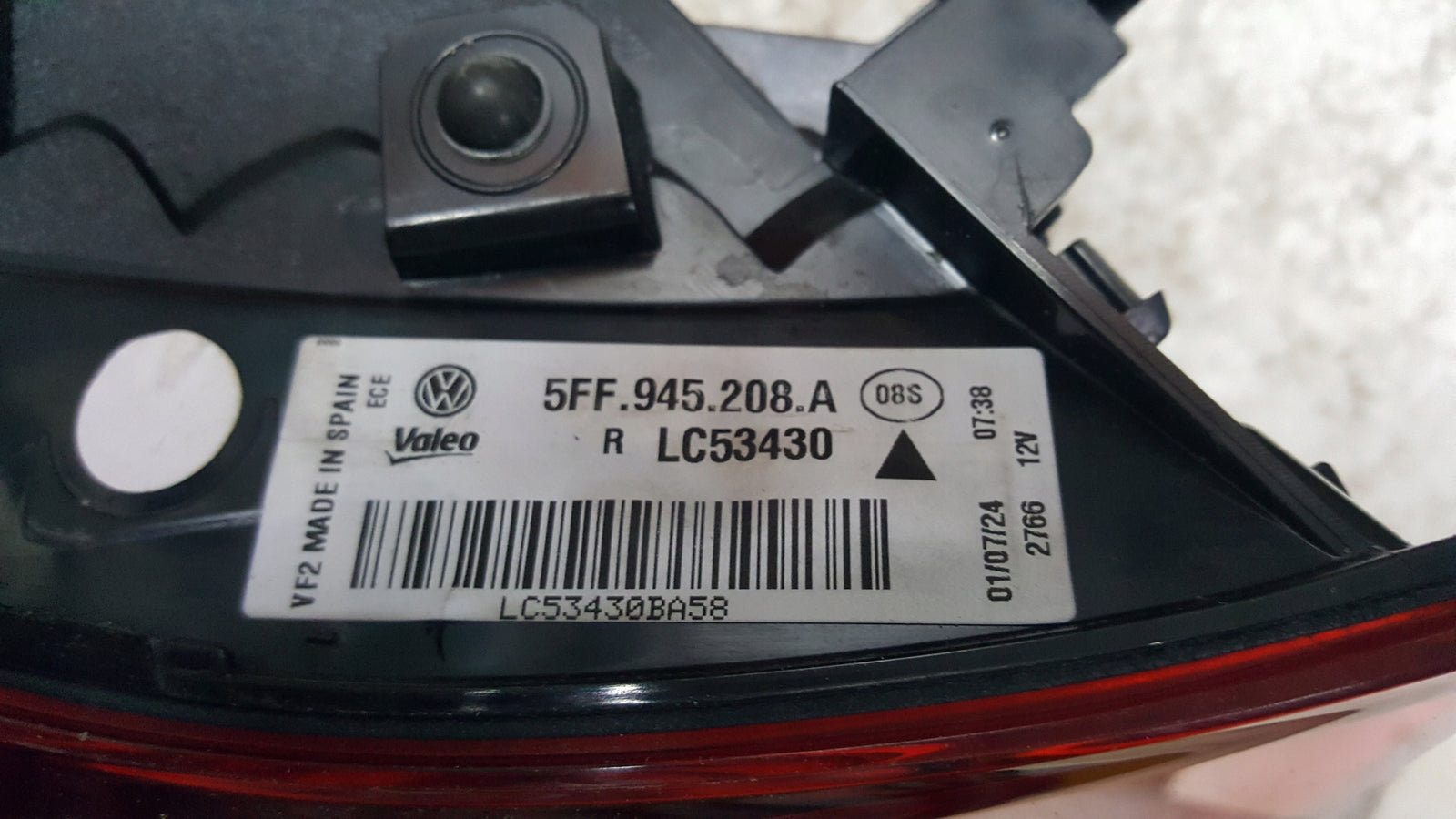 CUPRA FORMENTOR LIFT VZ 2024- LAMPA PRAWA TYŁ 5FF945208A