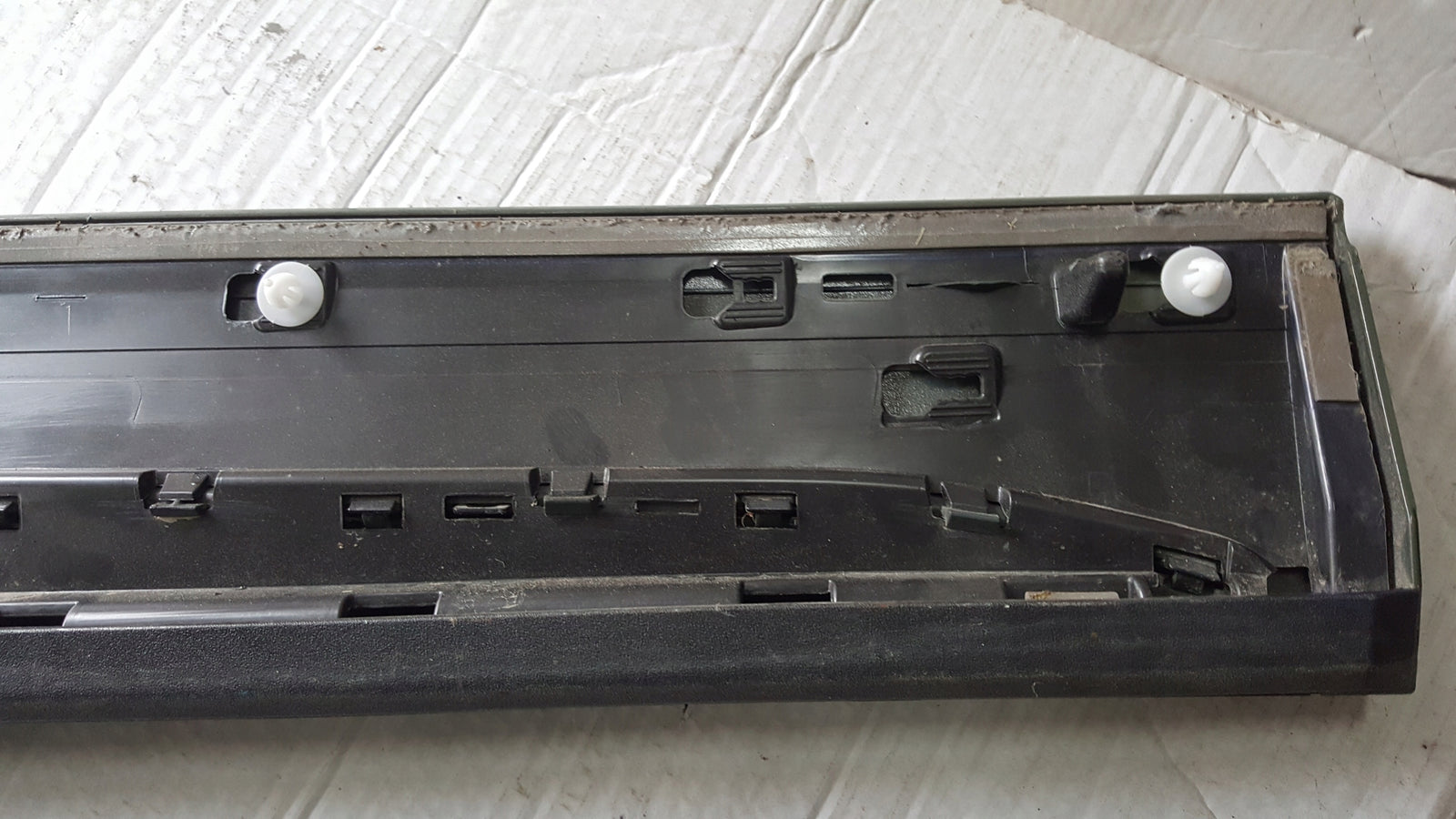Listwa drzwi lewy przód AUDI Q5 S-LINE 80A853959L