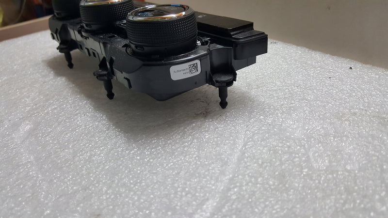 NOWY ORYGINALNY panel klimatyzacji SKODA FABIA III 6V0907044D