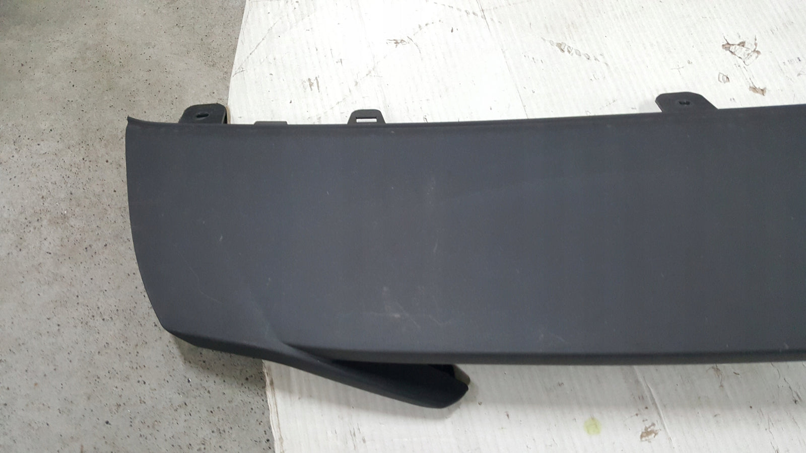 Dokładka spoiler zderzaka przedniego AUDI Q5 SQ5 S-LINE 80A807531B demontaż