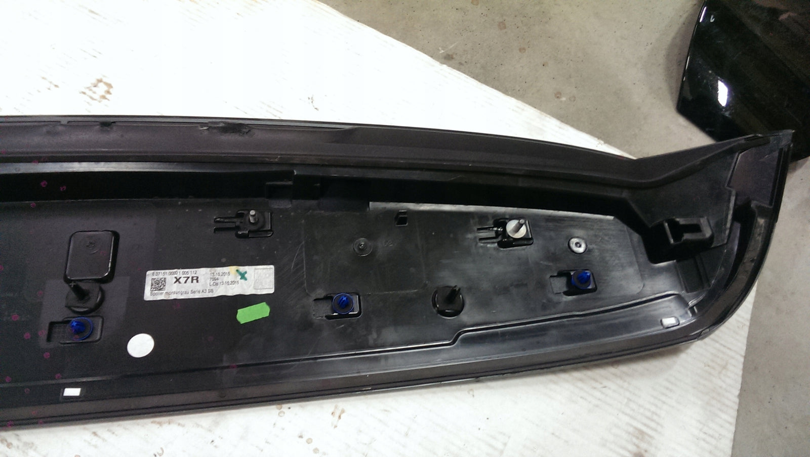 Spoiler lotka AUDI A3 S3 8V4827933B DEMONTAŻ