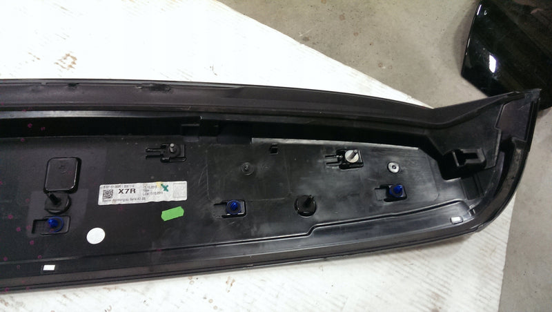 Spoiler lotka AUDI A3 S3 8V4827933B DEMONTAŻ