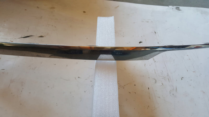 Listwa chrom zderzaka lewy tył VW PASSAT (B8) 3G0853841 demontaż