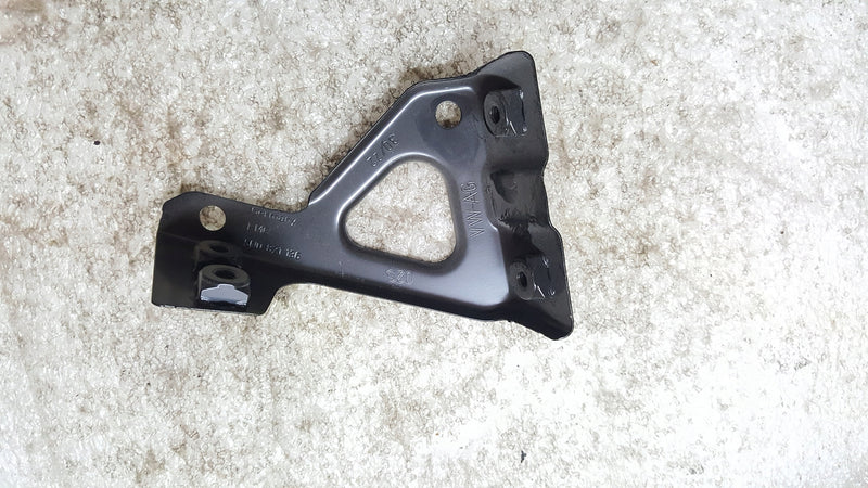 MOCOWANIE BŁOTNIKA VW TIGUAN 07- 5N0821136 PRAWE
