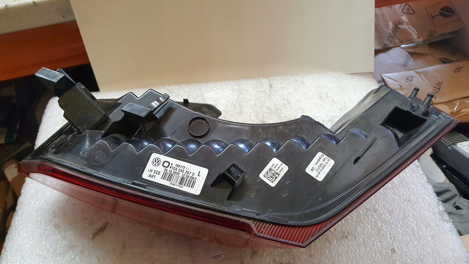 Lampa LED lewy tył VW ID.3 10A945207D demontaż