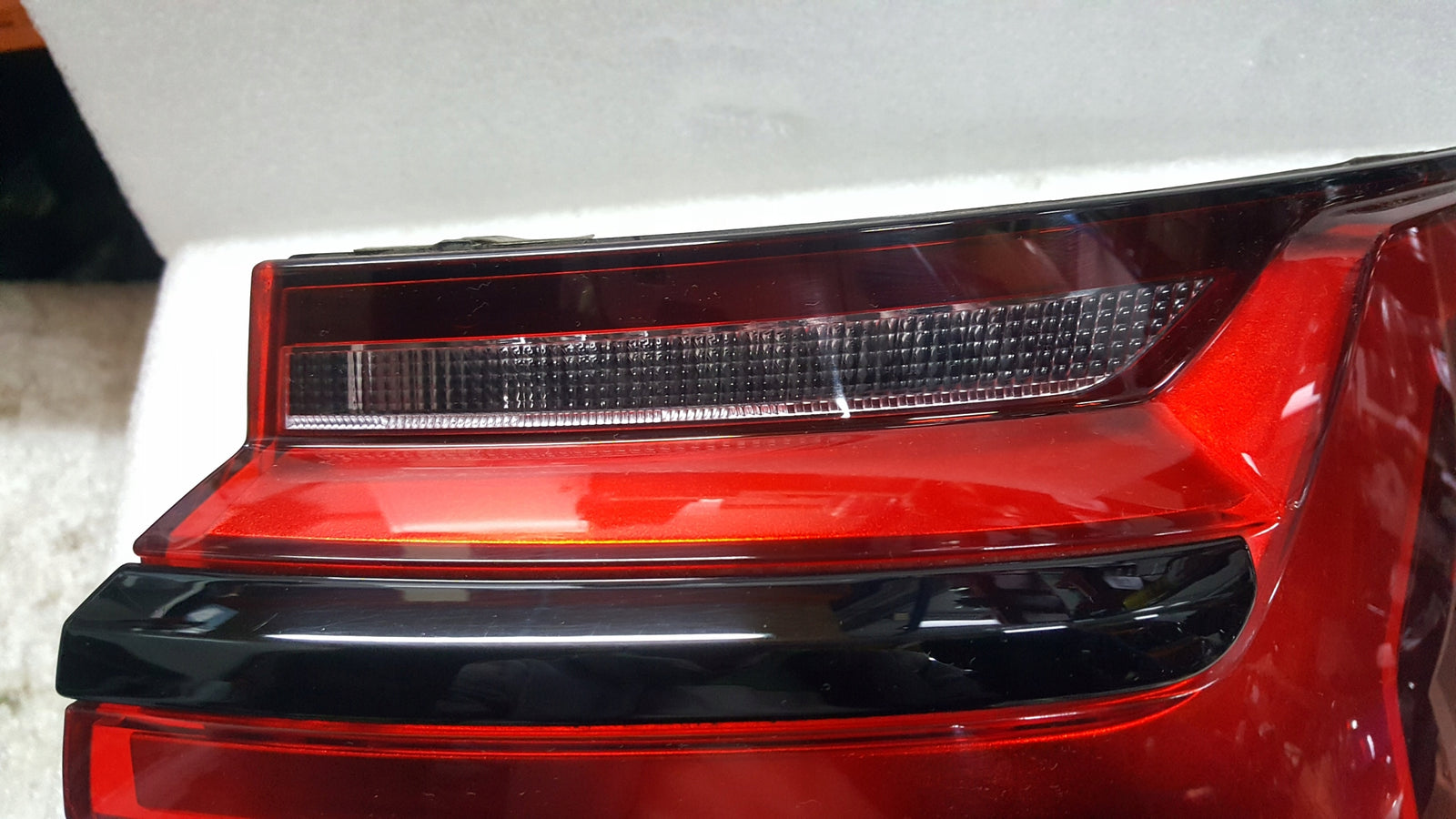 Tylna prawa lampa LED AUDI A6 (C8) sedan 4K5945070A demontaż