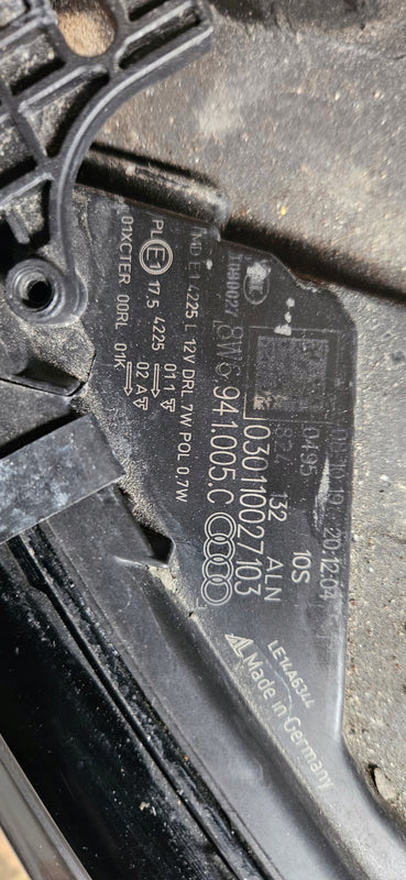 Le 8W6941005C bi xenon LED Audi A5 S5 RS5 B9 2019r DEMONTAŻ