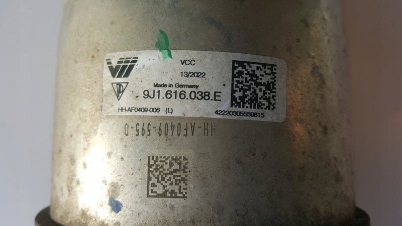 Amortyzator prawy przód PORSCHE TAYCAN 9J1616038E demontaż