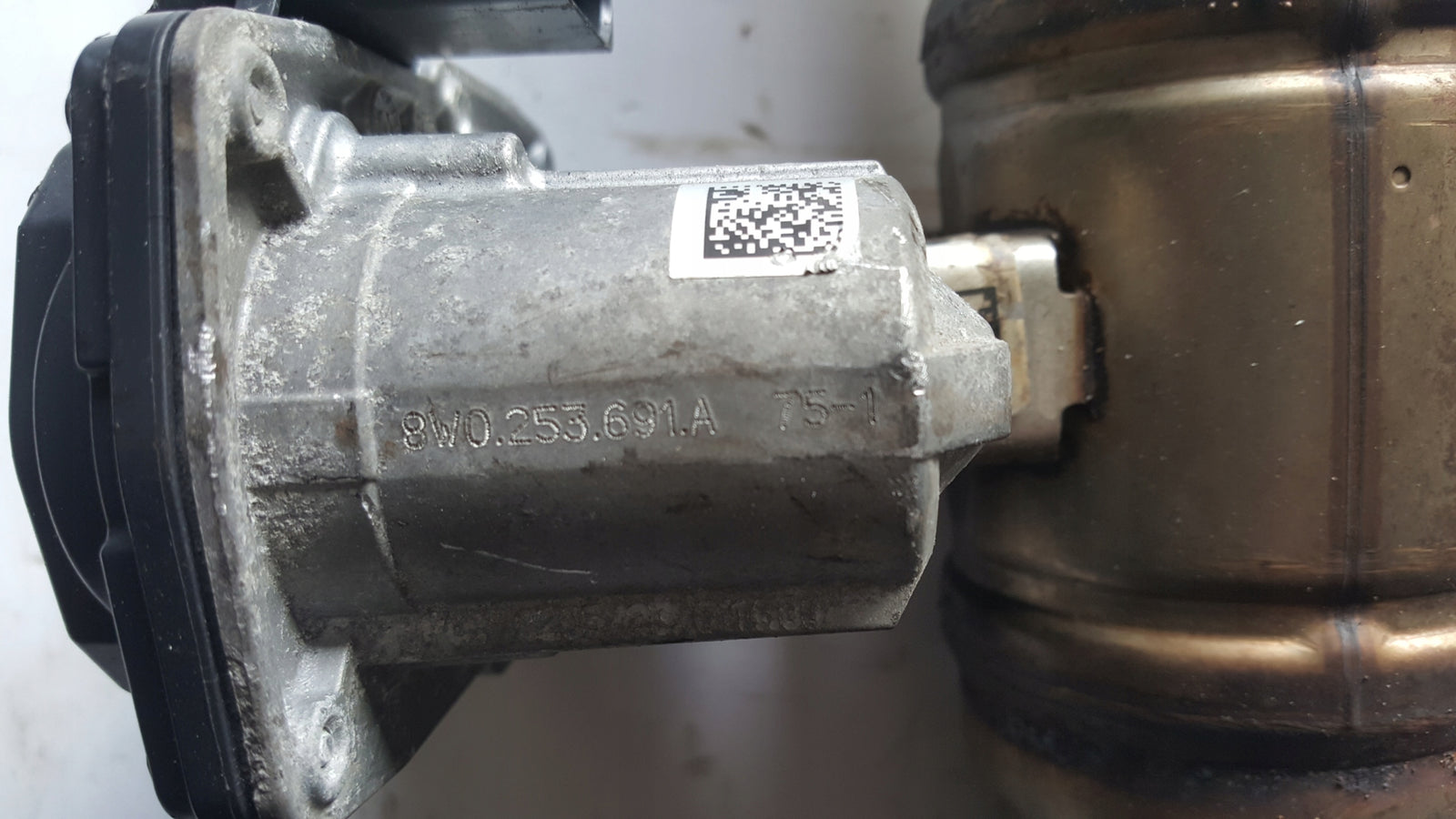 rura + przepustnica AUDI 4K0253409C , 8W0253691A