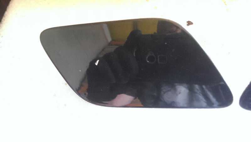 Zaślepki spryskiwacza LE+PR AUDIQ7 4L0955275B/276B