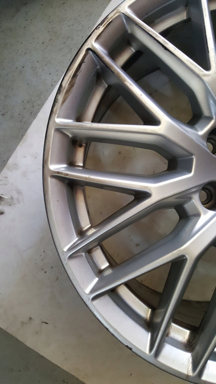 Felga aluminiowa Audi OE 8W0601025BB 8.0