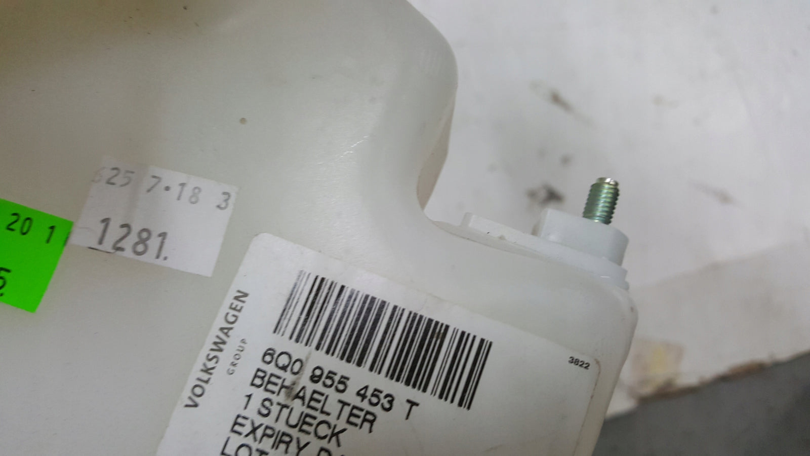 NOWY ORYGINALNY zbiornik płynu spryskiwaczy VW SEAT SKODA 6Q0955453T