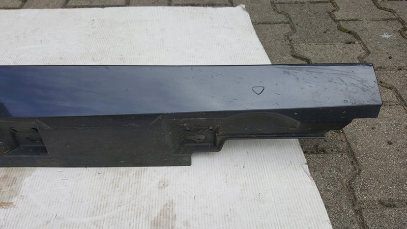 Listwa progowa prawa strona VW PASSAT B8 3G0853858F demontaż
