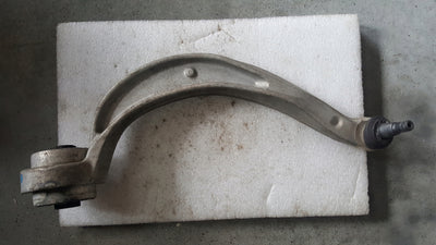 WAHACZ LEWY PRZÓD AUDI A4 B8 A5 8K0407695J