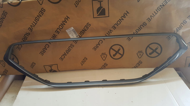 NOWA ORYGINALNA ramka atrapy chłodnicy SEAT/CUPRA FORMENTOR 5FF854643A