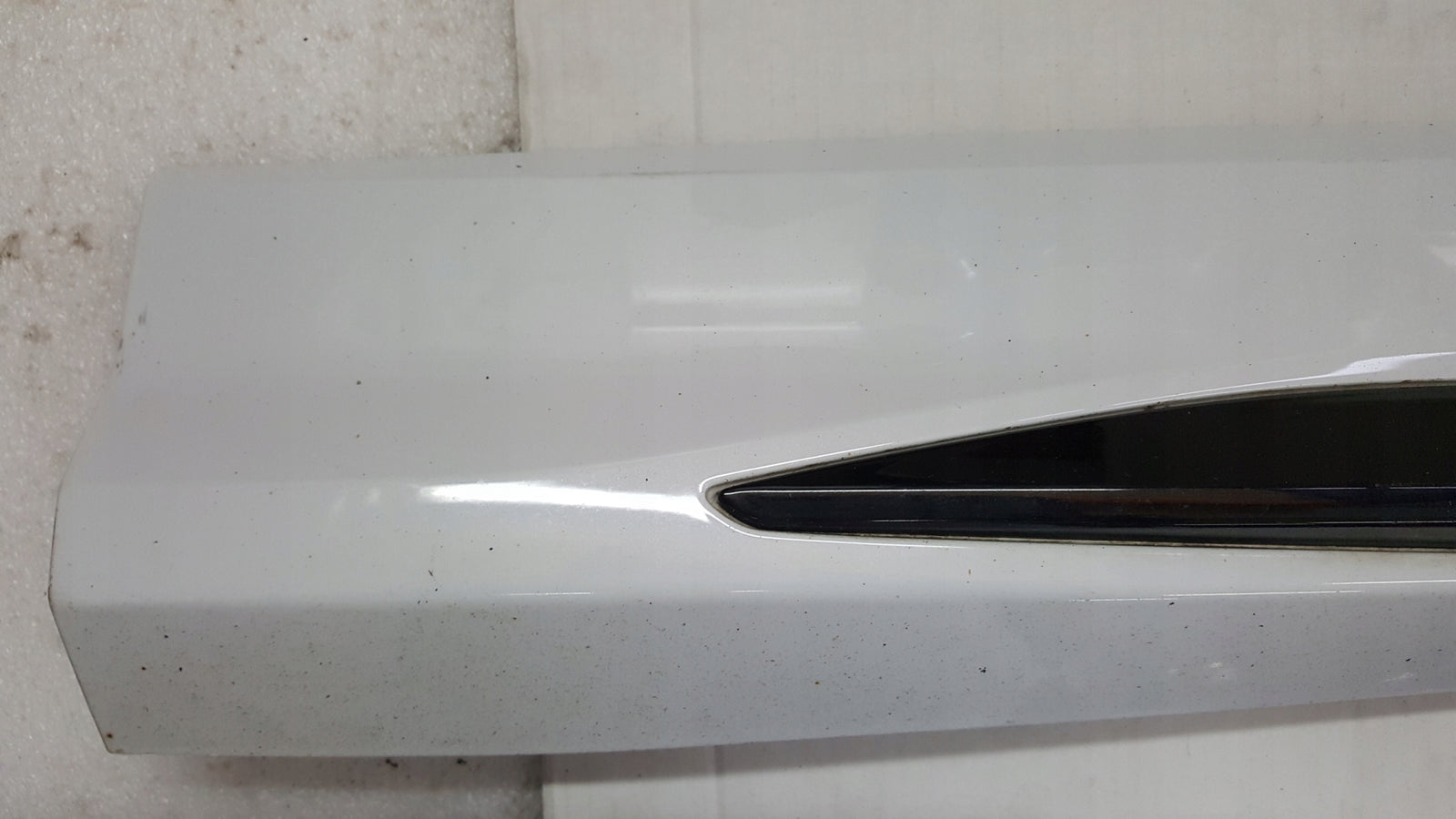 Listwa drzwi lewy przód AUDI Q3 II 83A853959A/B demontaż