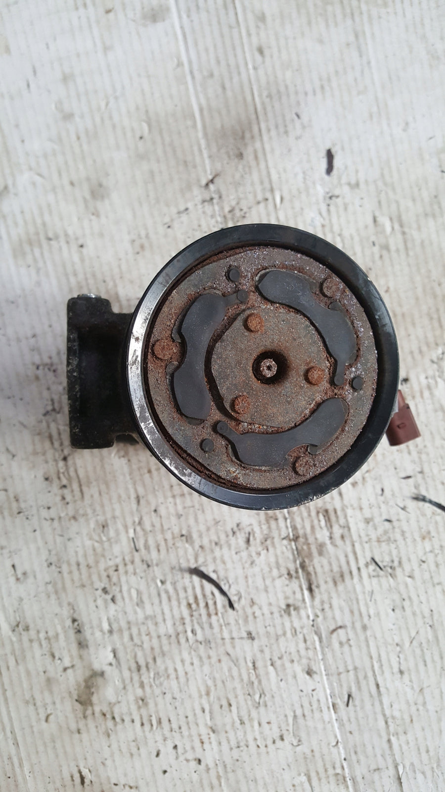 2e575eeeabd7240370f5033484587090