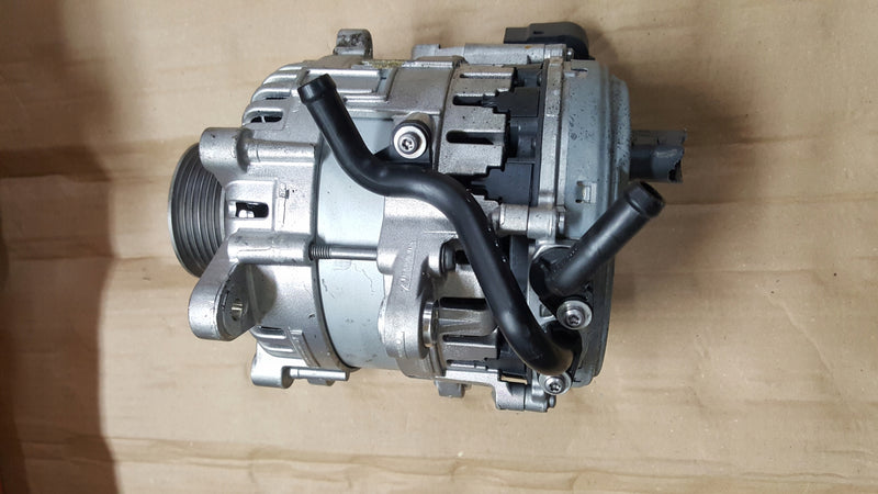 Alternator rozrusznik VW AUDI SEAT/CUPRA SKODA 05E903019F demontaż