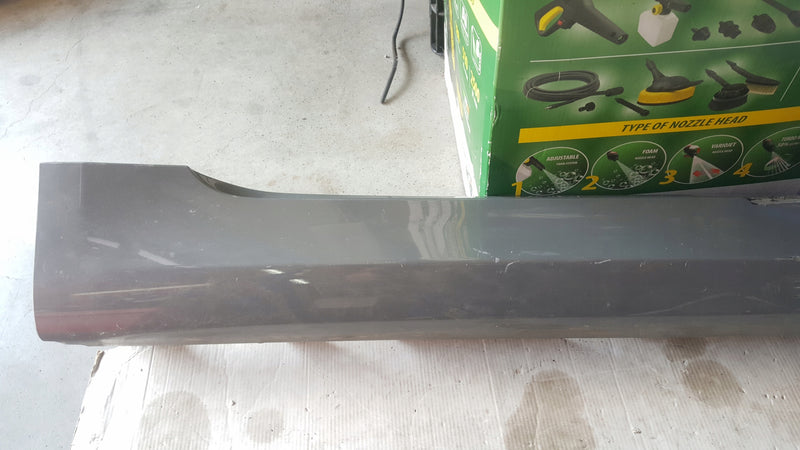 Listwa nakładka progowa prawa strona BMW G11 G12 7853912 demontaż