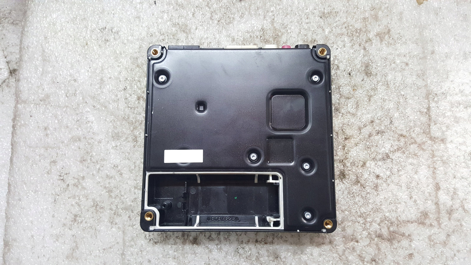 Sterownik moduł SOS-- AUDI A4 (B9) A5 RS4 RS5 4KE035282C demontaż