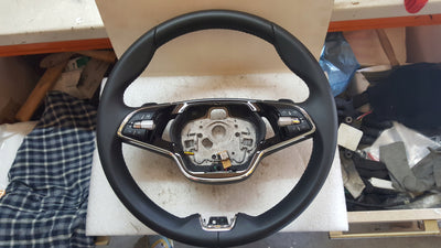 Kierownica multifunkcja SKODA OCTAVIA IV 5E3959542H 5E3419093AT demontaż