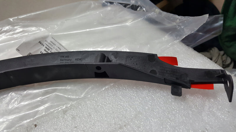 NOWY ORYGINALNY uchwyt nadkola lewy tył VW SKODA SEAT 12E810429