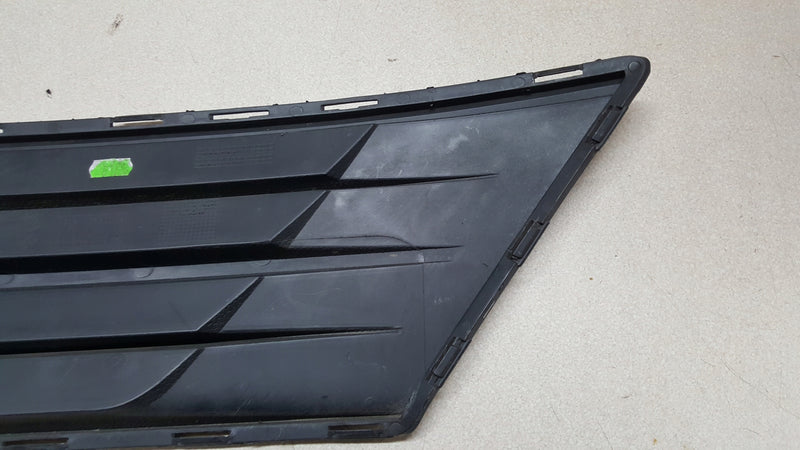 VW CADDY IV 2K5 15- KRATKA LEWA ZDERZAKA PRZEDNIEGO 2K5853665E
