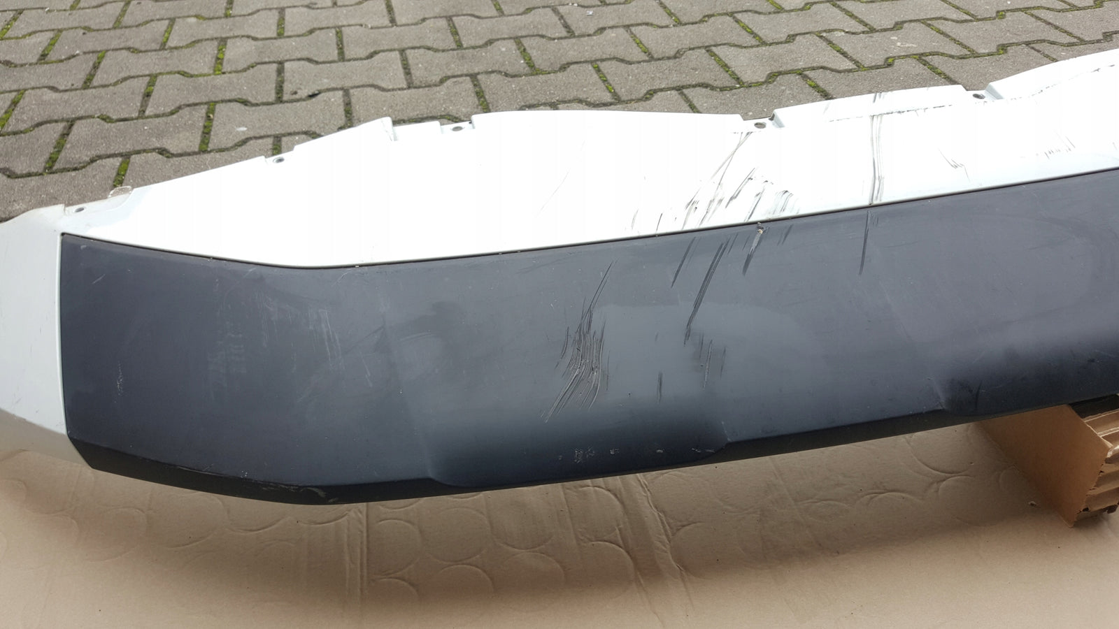 AUDI Q4 E-TRON SPOILER ZDERZAKA PRZÓD 89A807061A