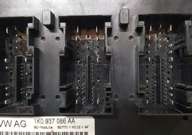 50686e22a765c53e5c1bb1c2668fc22c