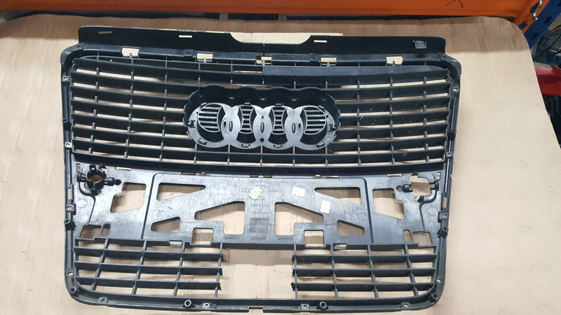 GRILL ATRAPA AUDI A6 C6 4F0853651
