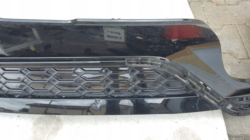 Dokładka dyfuzor spoiler zderzaka tylnego AUDI RS5 8W6807521AL demontaż