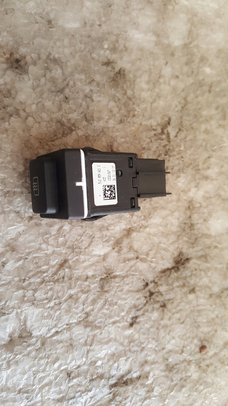 Włącznik ogrzewania szyby SKODA FABIA 5J0959621C