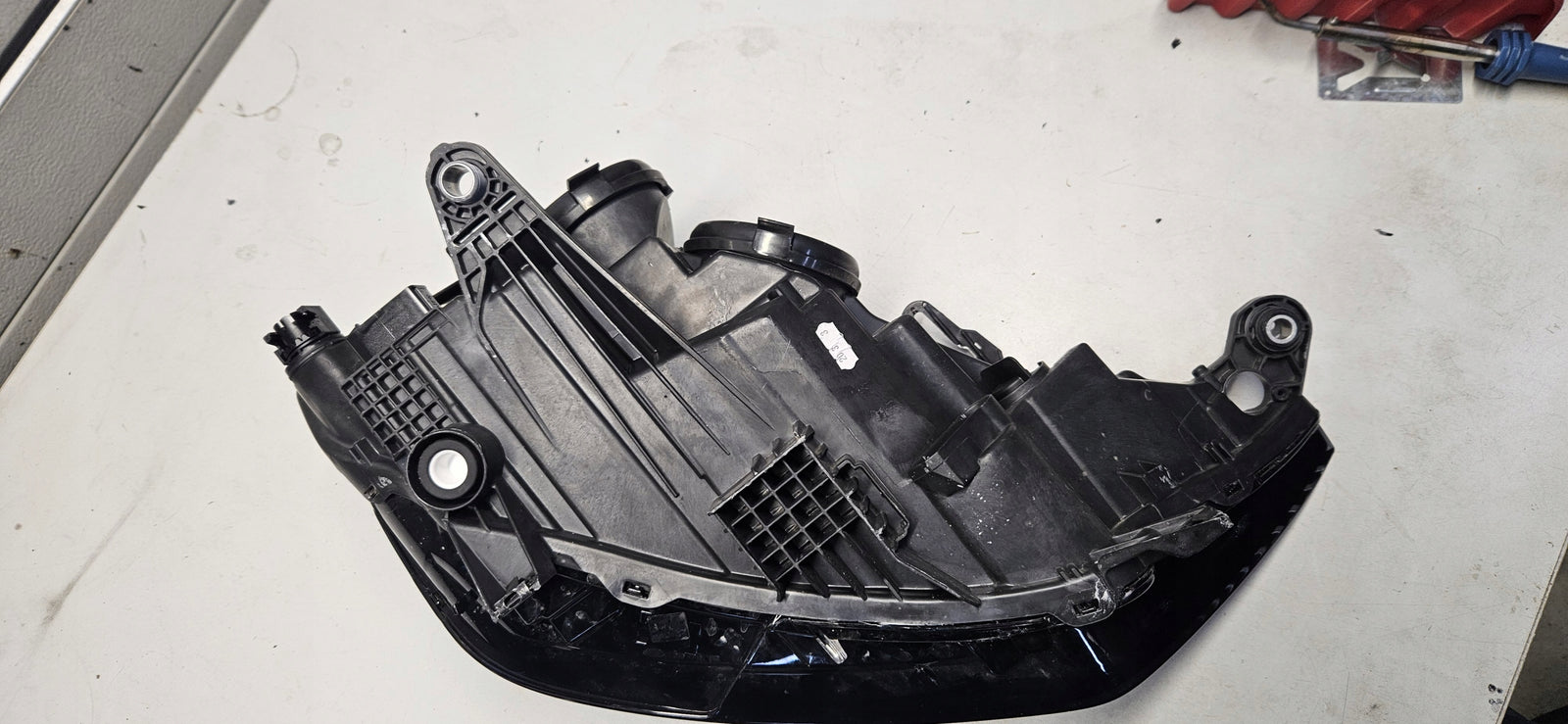 Le reflektor AUDI A1 82A941003 IDEAŁ 2024r