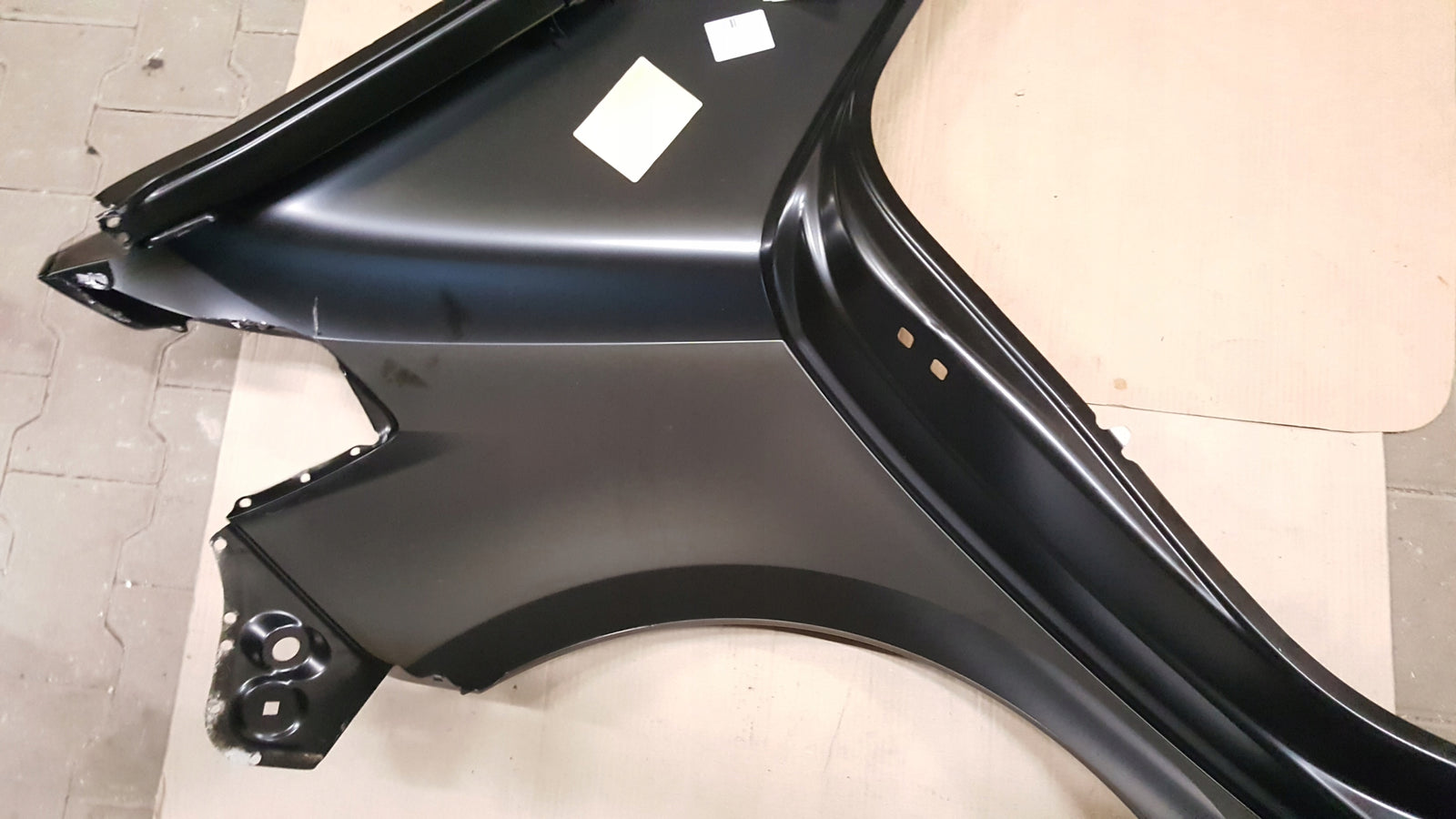 AUDI A1 II 82G PRÓG TYLNY BŁOTNIK LEWY TYŁ 18-24 82G809837