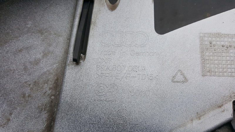 AUDI Q4 E-TRON SPOILER ZDERZAKA PRZÓD 89A807061A