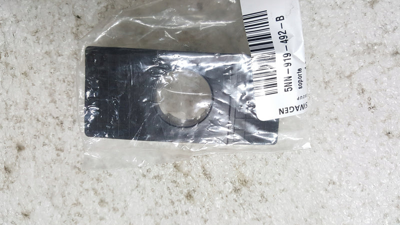 VW TIGUAN LIFT KOSZYK CZUJNIKA PDC 5NN919492B