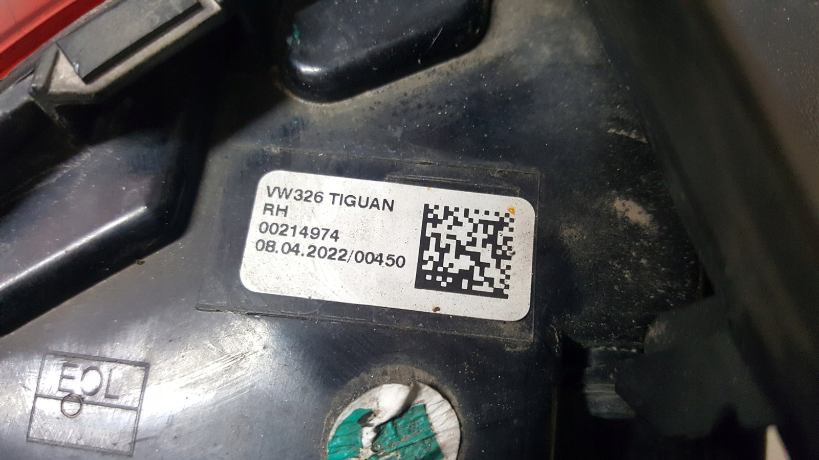 VW TIGUAN II LIFT LAMPA PRAWA TYŁ IQ LIGHT 5NA945208 J ORYGINAŁ