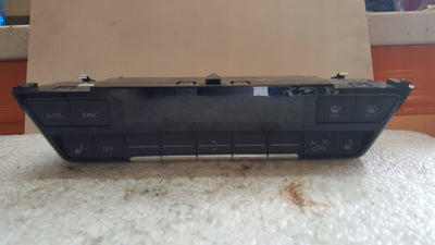 Panel klimatyzacji AUDI A3 8Y0820043A demontaż