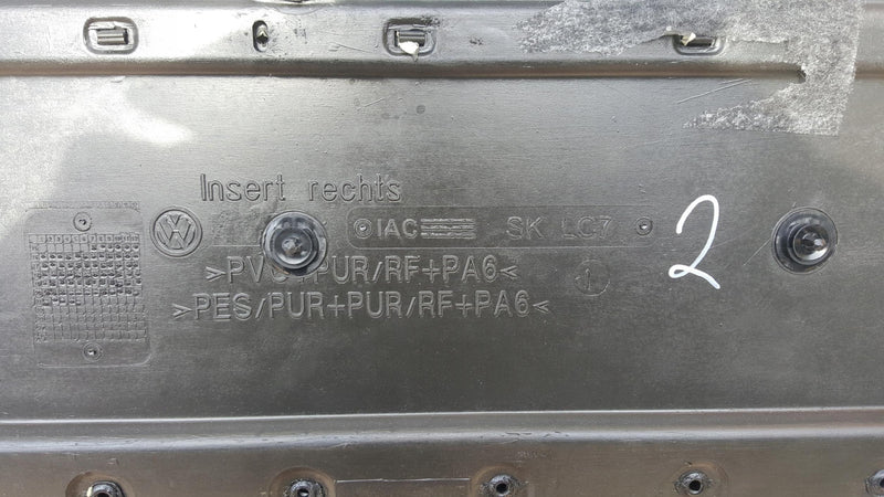 Tapicerka poszycie boczek prawa strona VW T5 T6 7E5867028 demontaż