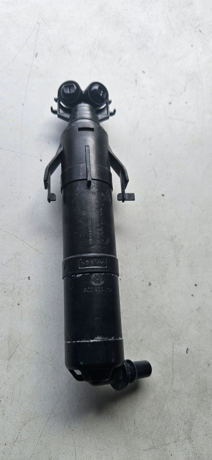 Prawy spryskiwacz reflektora Vw Polo 6C0955104 IDEAŁ demontaż