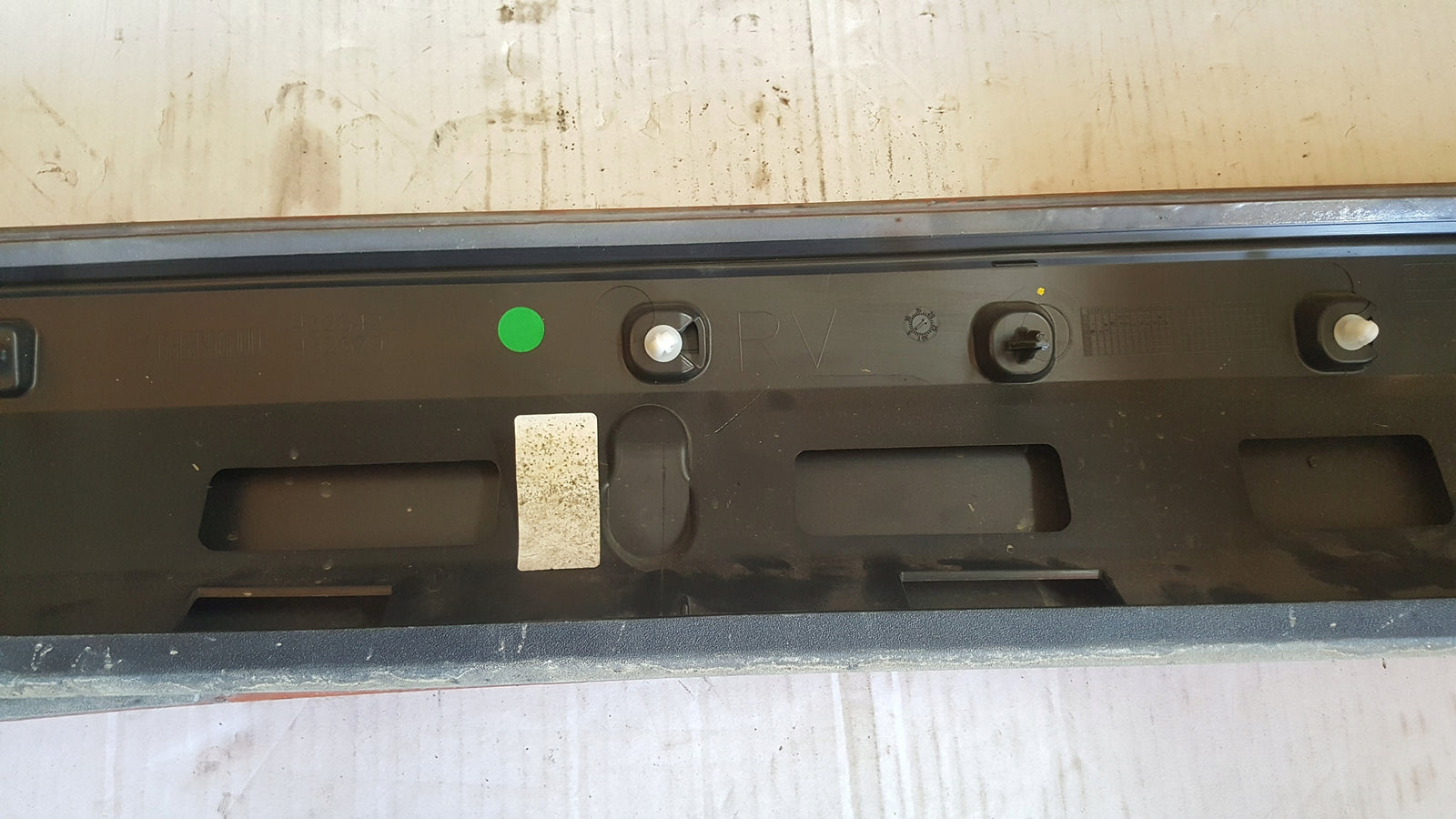 Listwa drzwi prawy przód AUDI Q3 II 83A853960A/B