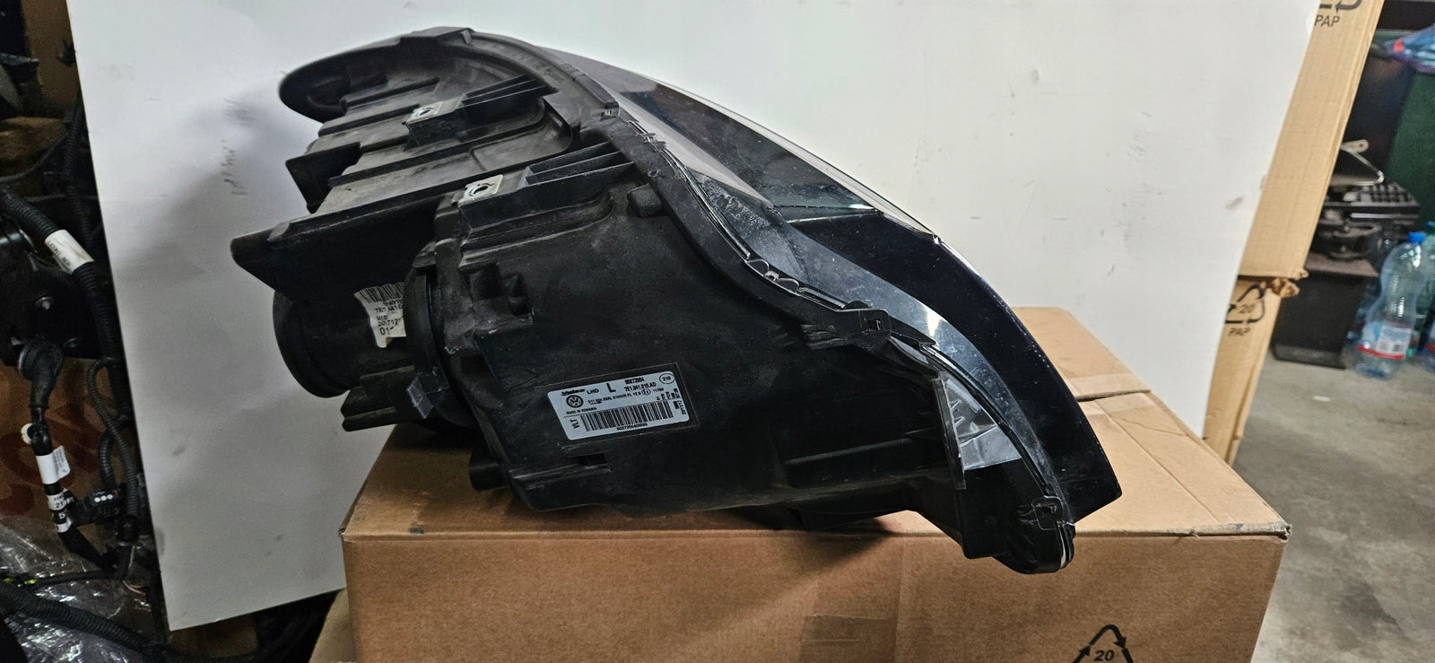 LE reflektor Vw T6 7E1941015AD 2017r IDEAŁ