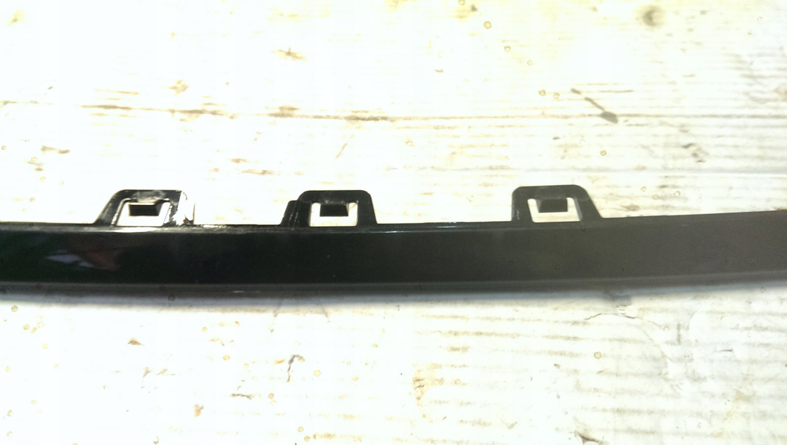 Listwa zderzaka przedniego AUDI RSQ3 83A807791